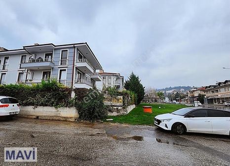 Remax Mavi'den Kuzenler Sitesi'nde Yüksek Kira Getirili 2+1
