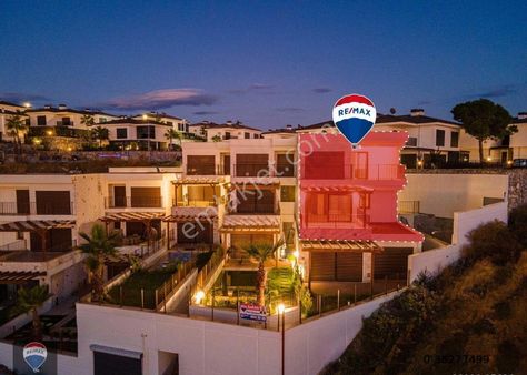 Kuşadası Soğucak Focus Suıtes Denız Manzaralı Dubleks 2+1 Daıre