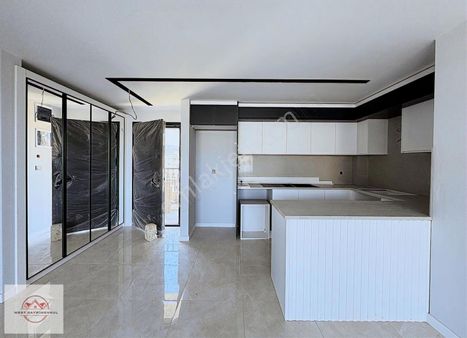 Kuşadası |havuzlu Sitede Satılık Sıfır Geniş 2+1 Daire (ara Kat)