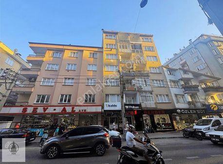 Asm Den Hüdavendigar Mah. Dikkaldırım Cad. De 2+1 Full Yapılı