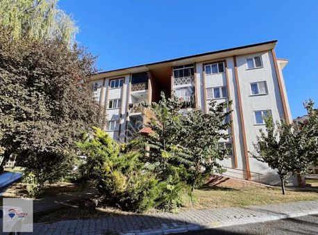 Remax Dem'den Çarşı Tokide Kiralık 3+1 Ferah Ve Yenilenmiş Daire