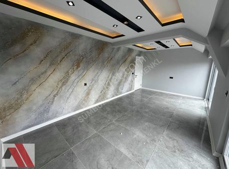 Sümbüller'den Eşsiz Manzaraya Sahip Özel Yapım 4+1 Dublex Daire