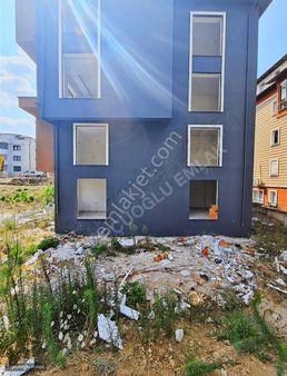 Başiskele Aşağı Yuvacik 1+1 Arakat