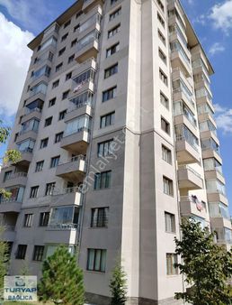 Bağlıcada Kiralık 3+1 Ara Kat Daire