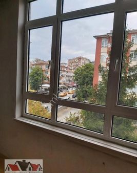 Esma.dan 3+1 Bagımsız Metro Bır Dakıka Ful Yapı Ve Guney Kuzey Katmülkiyeti Ve Kredilı