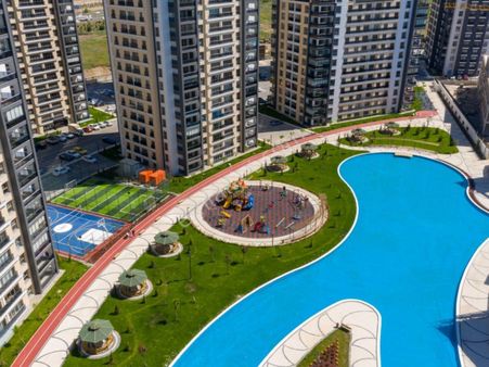 Murat Türkmen'den Mevaşehir'de Göl_manzaralı Mükemmel_konumda 4+1_ara_kat