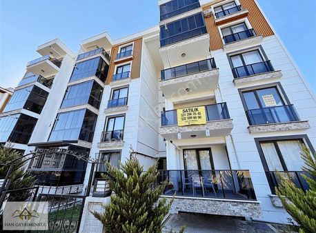 Bahçelievler'de Kapalı Otopark Çift Asansör Ayrı Mutfk 2+1 Daire