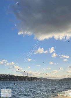 Fdn'den Yeniköy'de Rıhtımlı 4 Katlı Satılık Yalı