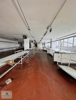 Uğurmumcu İş Hanında Kiralık 3 Adet 950 M2 Atölye Ve İmalathane