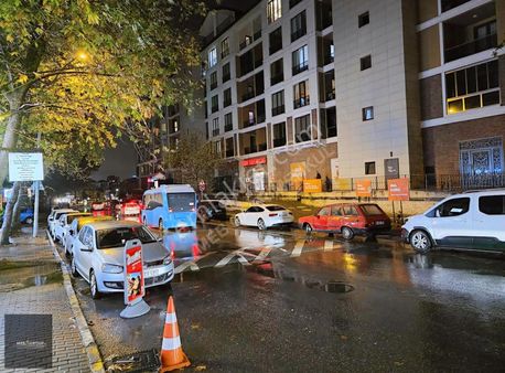 Sahilde Cadde Üzeri Yüksek Cirolu Devren Tekel