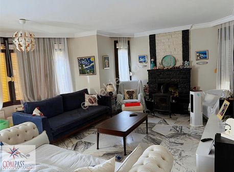 Armutalan'da 5+1 4 Katlı Satılık İkiz Villa