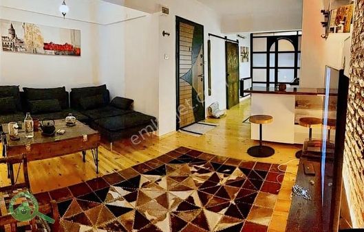 Ortaköy De Ultra Geniş Eşyalı 1+1 Kiralık Daire