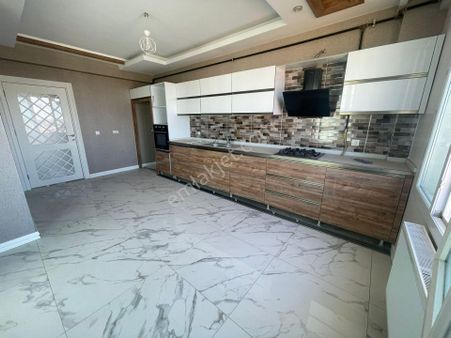 Araştırma Hastanesi Karşısında Fırsat 4+1 Daire