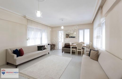 Konyaaltı Hurma Merkezde Site İçerisinde Geniş 3+1 Satılık Daire