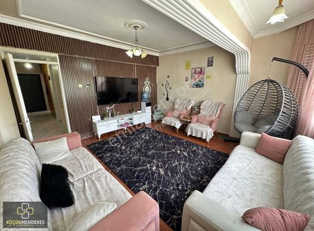 Küçük Menderes'ten Ödemiş Efe Konut Ara Kat Satılık Daire