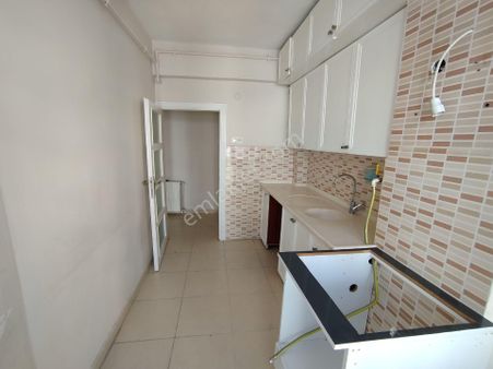 Avantaj Gayrimenkulden Kiralık Daire Caddeye Cephe