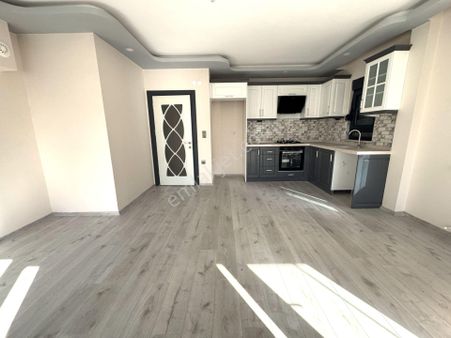 🌀gültaş Emlaktan Akçayda Satılık 2+1 Ebeveyn Banyolu Asansörlü Daire