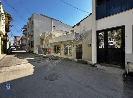 Karabağlar Bozyaka Merkezde 159 M² Arsa Üzerinde Müstakil Ev