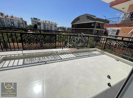 Antalya Yeniköyde Satılık Lüks Daire Bol Ekstralı+++