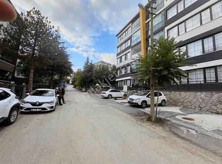 Ebeveyn Banyolu Yapılı 3+1