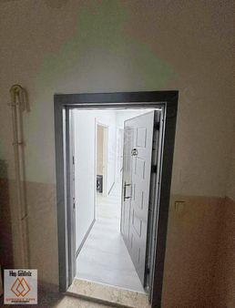 Antalya Şafak Mahallesi'nde 2 + 1 İçi Sıfırlanmış Daire