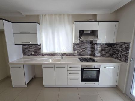 ▀jet Emlaktan Altınkum'da Ön Cephe Arakat Geniş & Kullanışlı 2+1