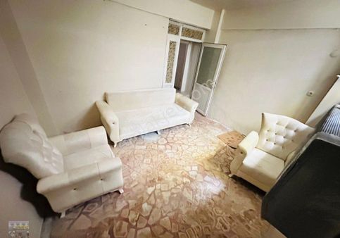 Sultançifliği Mah 2+1 90m2 Krediye Uygun Satılık Bahçe Katı