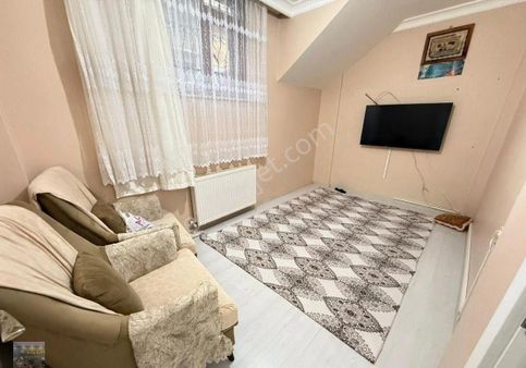 Tramvay Dibinde 2+1 85m2 6 Yıllık Süper Satılık Bahçe Katı