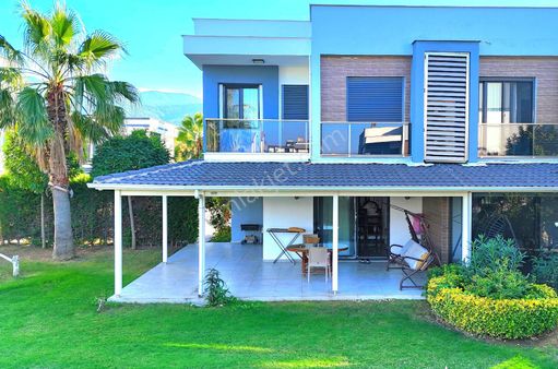 Davutlarda Plaja Yakın Havuzlu Sitede Ful Eşyalı Yazlık