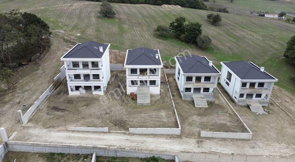 Çerkezköy Ambardere Mevkiinde Satılık Lüks 4+1 Villa