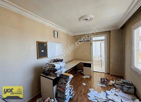 Cumhuriyet Mahallesinde 3+1 Geniş Masrafsız Daire