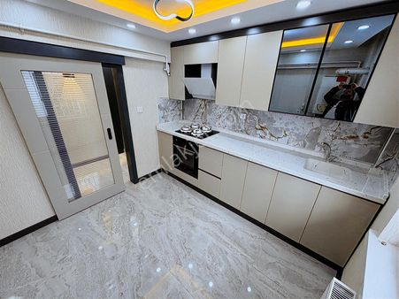 Akşemsettin Mh 3+1 Y.girişte Ful Yapılı Masrafsız Daire