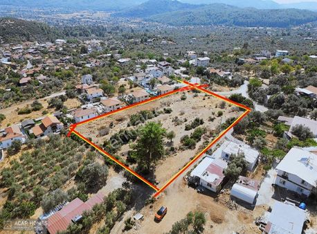 İncirköy Köy İçi İmarlı Parsel 5846 M2 Bölüne Bilir