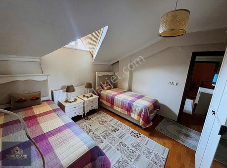 Worldland'dan Gmkp Mah. Anfi Tiyatro Yanı 4+1 İskanlı Dubleks !