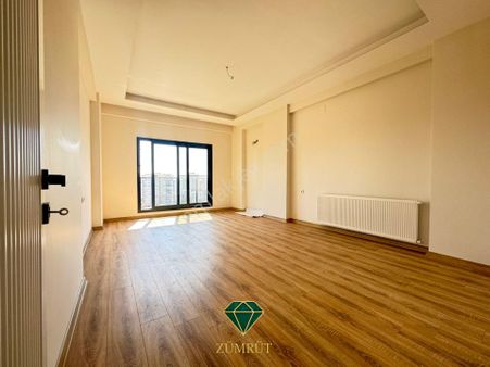 Zümrüt'ten Satılık Yenişehir Menteş'de 3+1 Satılık Lüks Daire