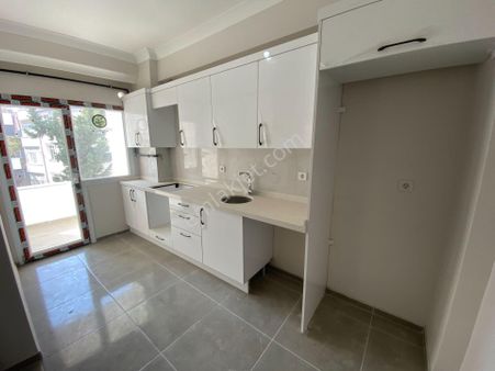 Lidya Emlak'tan 4+2 170m2 E-5 Yanı İgs Yanı Sıfır Satılık Dublex