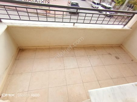 Fazelden Uluönder Eczacılık Fakültesi Karşısı Kiralık 1+1 Daire