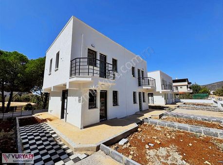 Akbük Merkezde Geniş Bahçeli Sıfır Dubleks