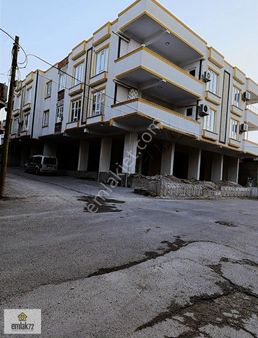 Emlak 72' Den Petrolkent Mahallesi' Nde Kiralık Dükkan