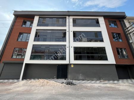 Gazi Yakup Satar Caddesi Arka Sokağında Satılık Sıfır 2+1 Daire