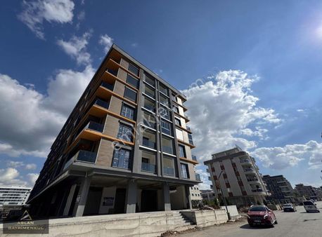 Aslan'dan Menemen Koyundere'de Cadde Üzeri Satılık 2+1 Daire