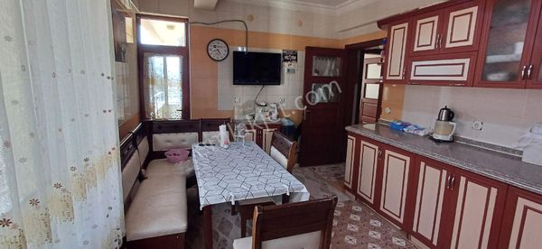 Onur Emlak Mehmet Akıf Mah