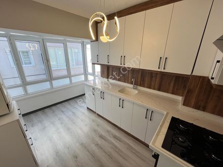 Sincan Andiçen'de 3+1 Ara Katta Ön Cephe Full Yapılı Krediye Uygun