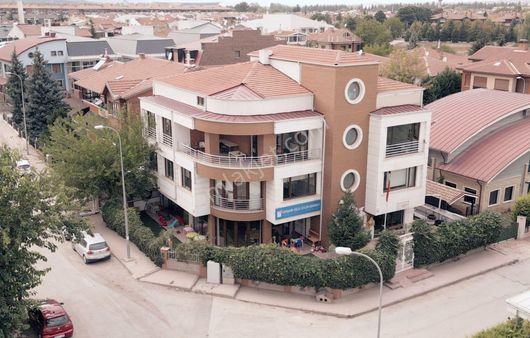 Sümer Mhde Satılık Köşebaşı Müstakil Bina