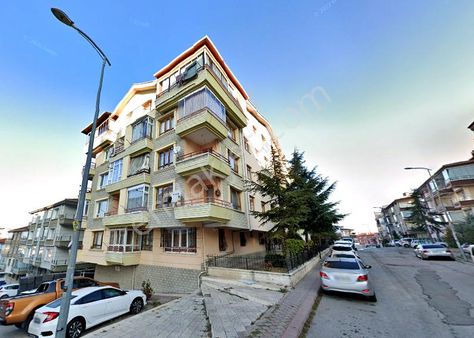 2+1 Giriş Merkezi Konum Cepheleri Açık Oturuma Hazır Uygun Fiyat