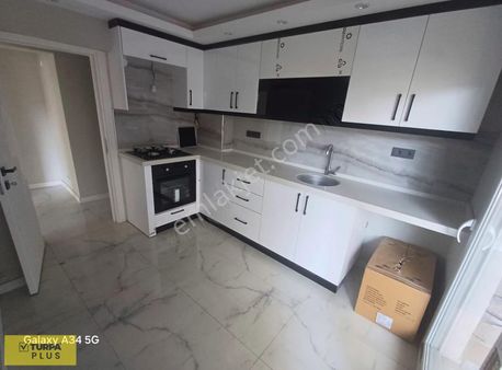 Esenyalı Göztepe Metro Yakını Masrafsız Ful Yapılı Satılık Daire