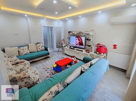 Cadde Üstü, 2+1, 85 M² Çift Cephe Satılık Daire