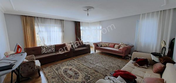 Keklikpınarı Mahallesinde Geniş 3+1