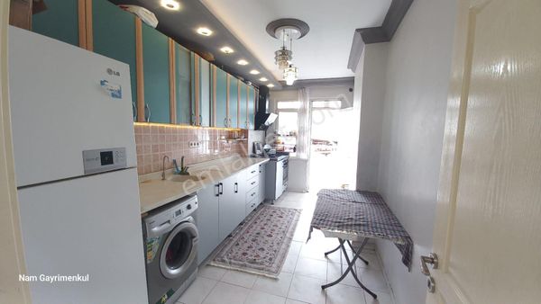 Barış Mahallesi'nde 3+1 Full Yapılı Ara Kat Asansörlü Dairemiz Satılıktır