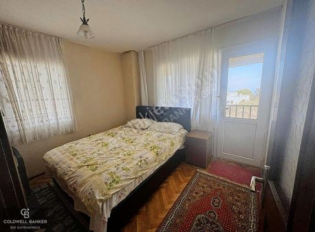 Urla Çeşmealtı'nda Müstakil Deniz Manzaralı Villa